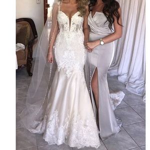 BERTA WEDDING GOWN